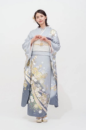 くすみカラーの振袖の写真